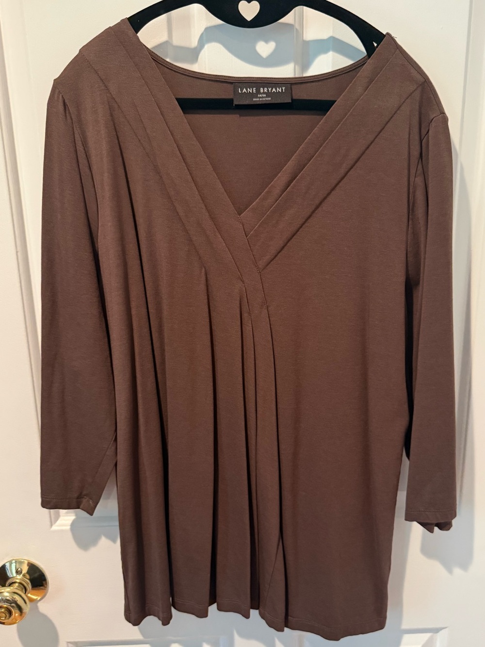 Lane Bryant 14/16 Mocha Brown Pleated V-Neck Top